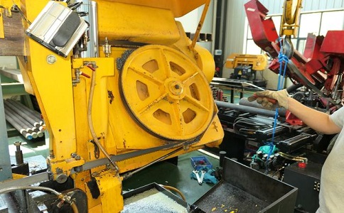 江华金属带锯床的日常使用和保养注意事项！